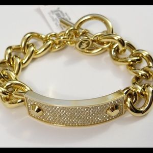 Michael Kors Gold Tone Toggle Bracelet NWOT